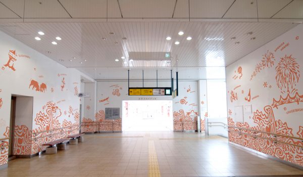 長岡駅 東西自由通路 壁面装飾